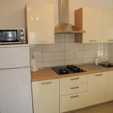 Buto 2 Ck With Terrace * Crikvenica