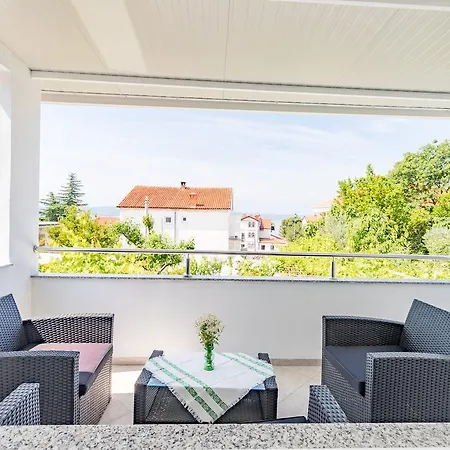 Apartment Buto 2 Ck With Terrace *